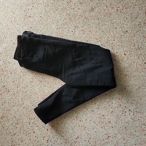 AMERICAN EAGLE BLACK JEANS